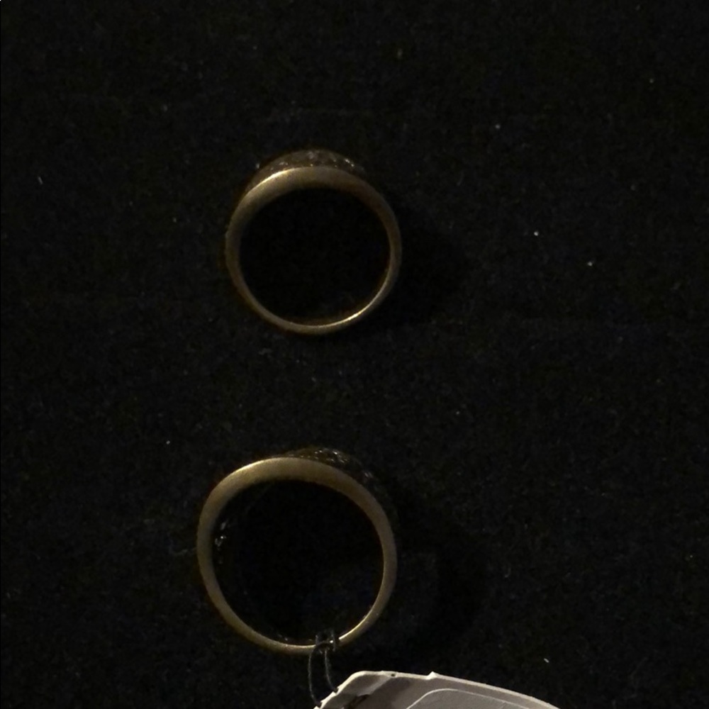 Premier Designs "Jasmine" Rings - Picture 3 of 4